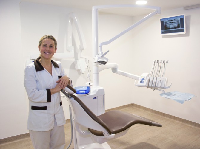 Clinica-Dental-Pamplona-27-352